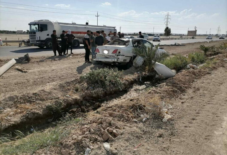 ئۆتۆمبێلێك لەسەر ڕێگای كەلار وەرگەڕا